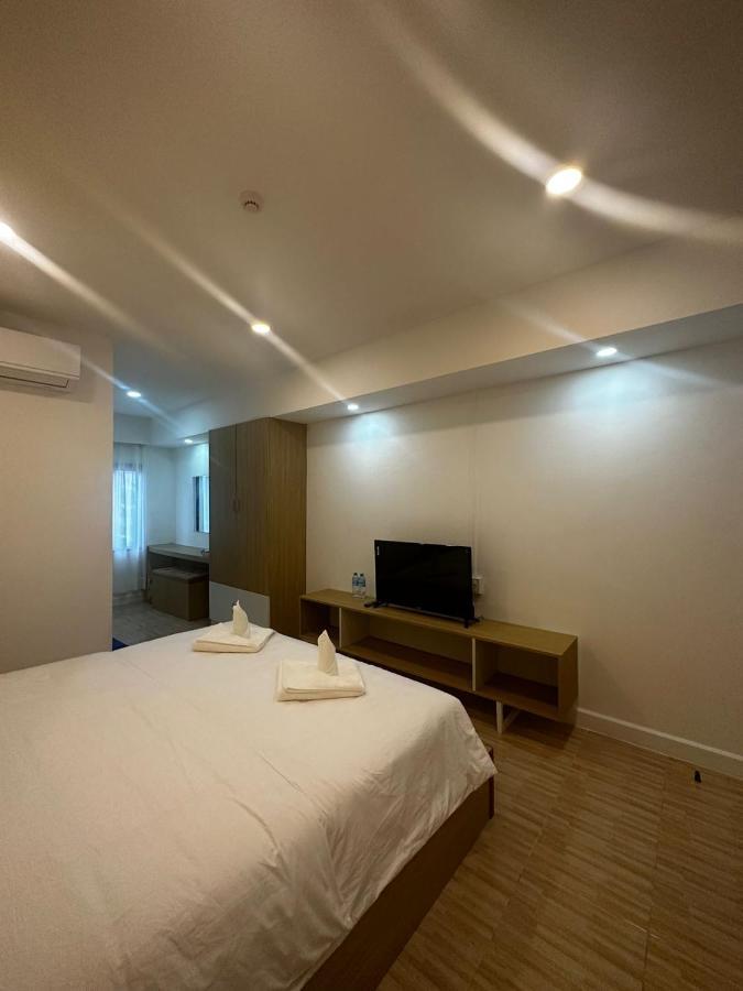 Midnight Blue Guesthouse Luang Prabang Buitenkant foto