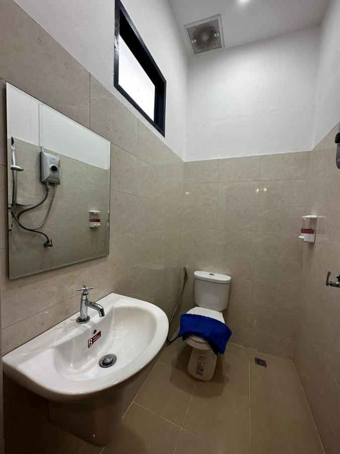 Midnight Blue Guesthouse Luang Prabang Buitenkant foto