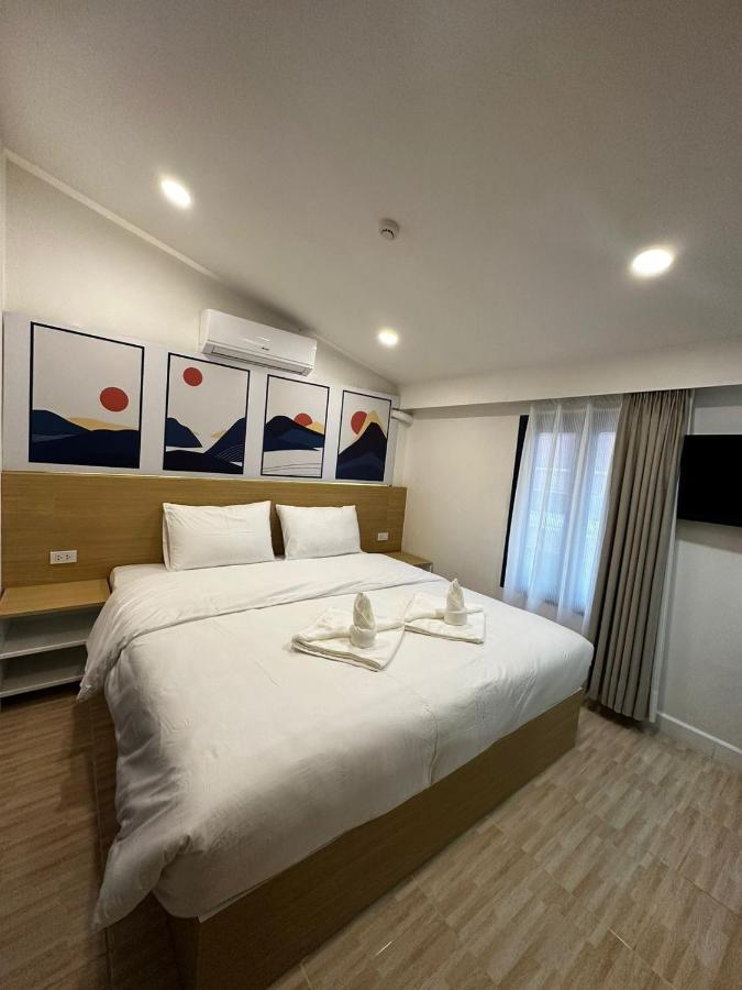 Midnight Blue Guesthouse Luang Prabang Buitenkant foto